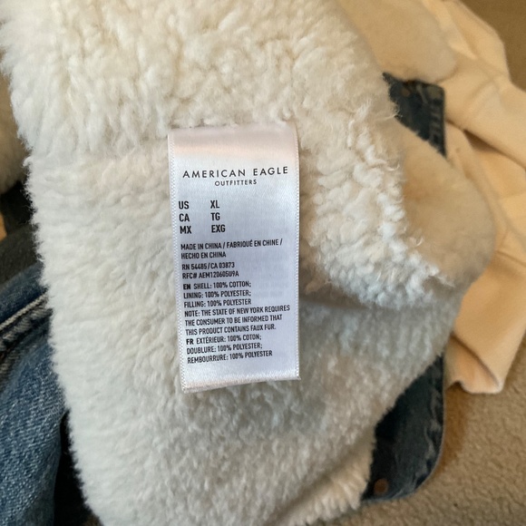 American Eagle Womens Denim jacket faux Sherpa collar and lined size XL - Picture 8 of 9